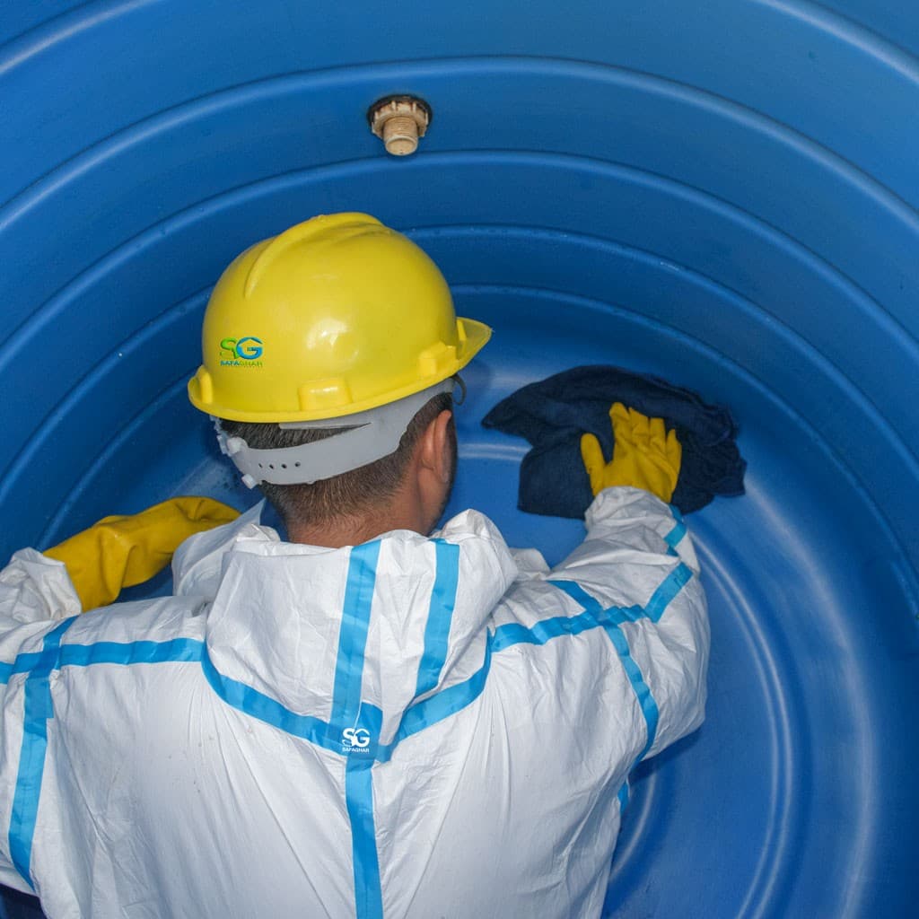 Overhead Tank Cleaning